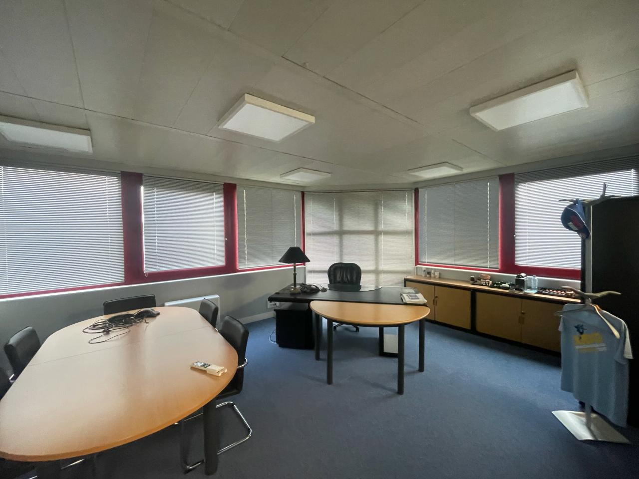 Bureau La Chapelle-Saint-Mesmin 550m² Location bureau La Chapelle-Saint-Mesmin Loiret OLBUR2428310 15